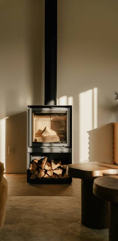 Les 10 choses à vérifier avant d’installer un poêle à bois chez vous