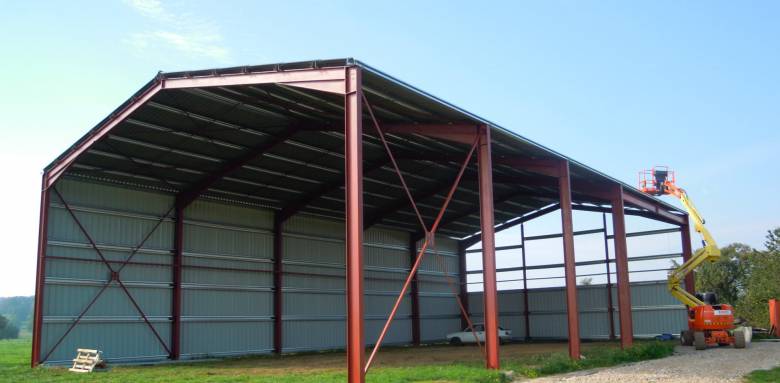 Charpente métallique bâtiment agricole