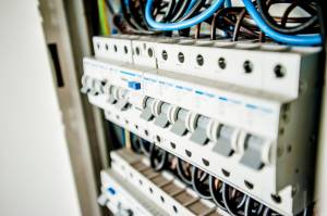 Rénovation électrique avec La Maison Des Travaux d’Annemasse