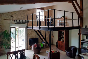 Installation d'une mezzanine sur pied en métal - Rochefort 17300
