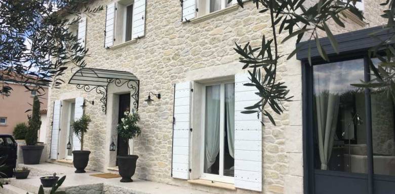 rénovation façade en pierre et nouvelles menuiseries