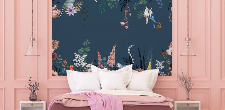 Papier peint fleuri pour rehausser les moulures - PaperMint