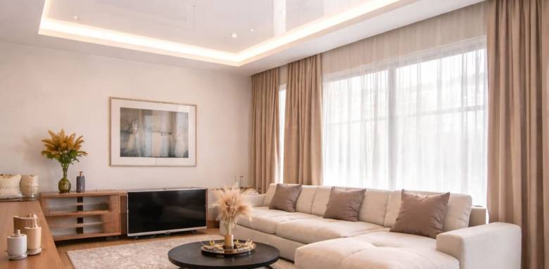 Plafond tendu dans le salon - Nantes 44