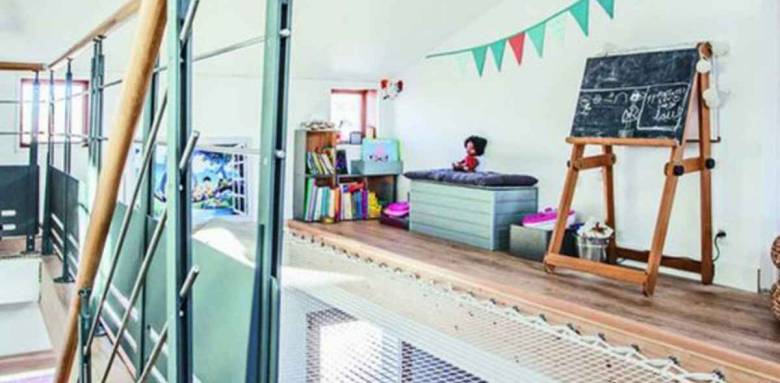 Mezzanine espace de jeux enfants