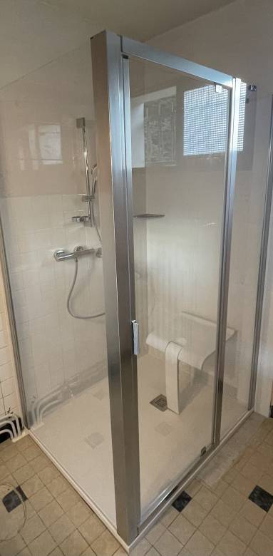 Mise au normes PMR d'une salle de bain à La Pierre (38)