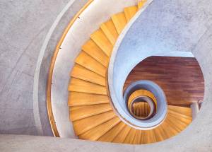 Un escalier sur mesure allie esthétique, confort et sécurité
