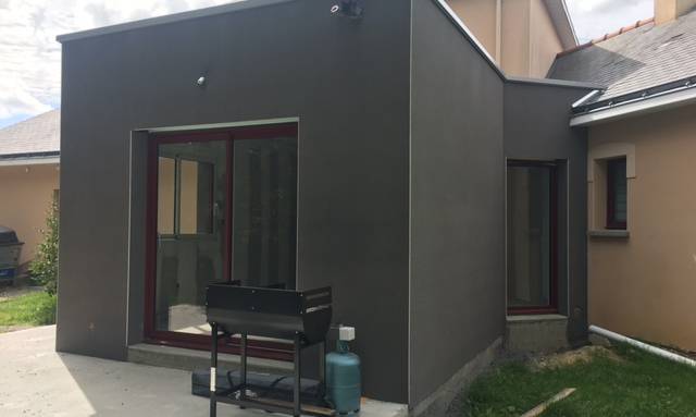 Extension de maison de maison en parpaing et sont toit plat en géomembrane - Nantes 44