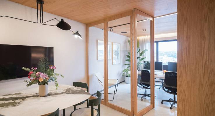 Comment aménager une agence immobilière : valoriser votre image et accueillir vos clients