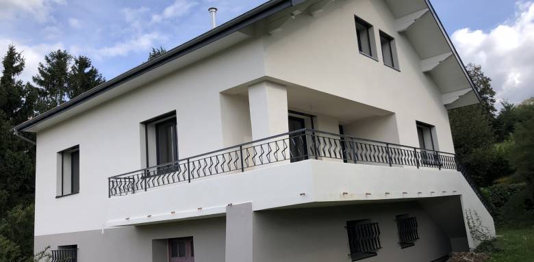 Maison avec toit 2 pans