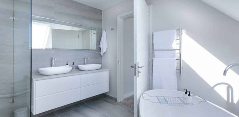 Aménager une salle de bain à Le Perreux