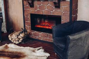 Cheminée sur-mesure: un chauffage performant et esthétique.