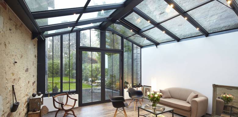 véranda aluminium façon atelier