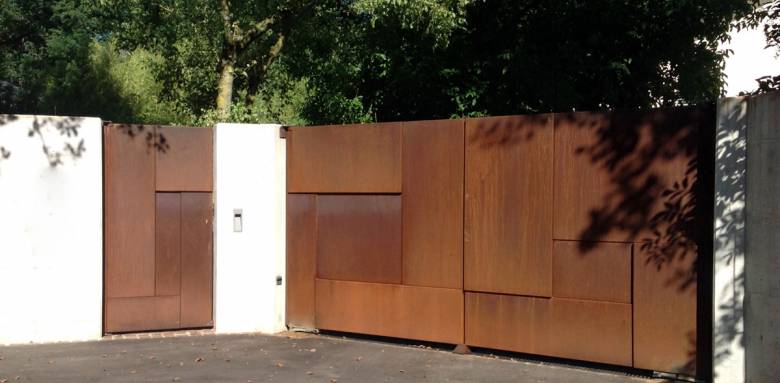 portail en acier corten