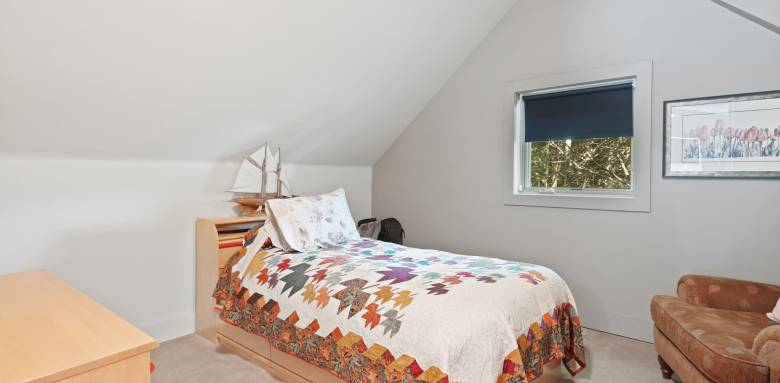Aménager une chambre sous les toits - La Maison Des Travaux Vannes Auray Carnac