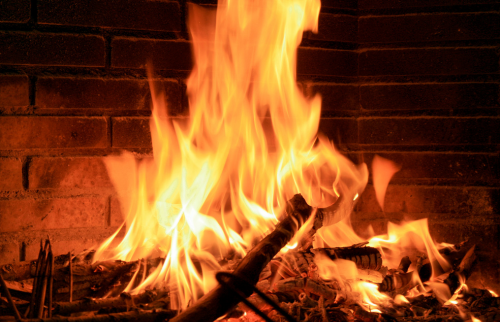 Créer une cheminée en 5 étapes : Guide complet pour une installation réussie