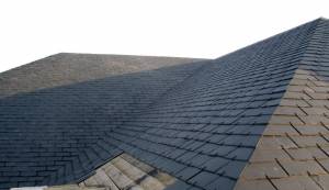 Quand faut-il entreprnedre une rénovation de toit ?