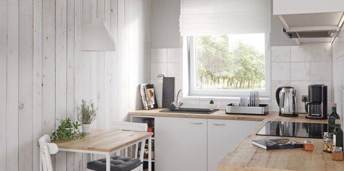 Lambris en PVC façon bois naturel en cuisine