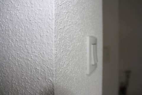 Enduit intérieur projeté