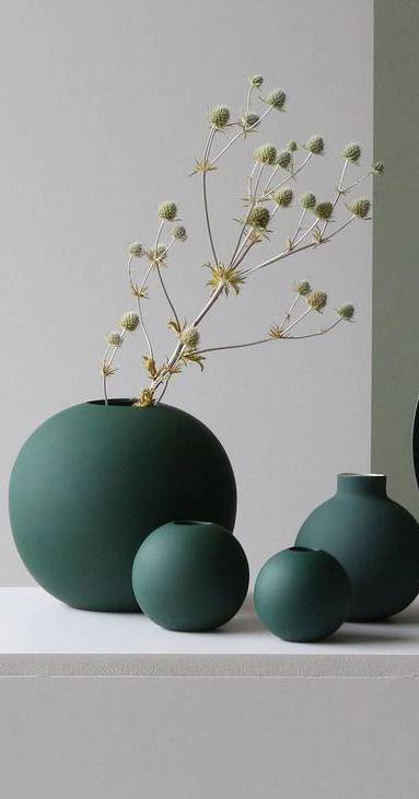 Exemple de vases au style organique