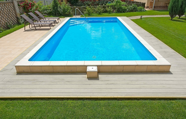 Construire une piscine, les bonnes questions à se poser 