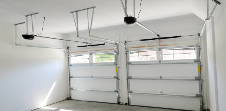 Construction d'un garage double avec portes de garage - Valence 26