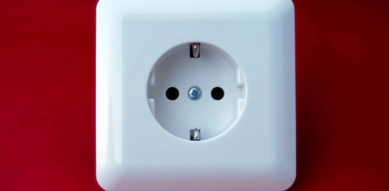 Remplacer tous les équipements qui ne respectent pas les normes