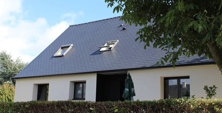 Fenêtres avec volets automatisés, Velux® en toiture