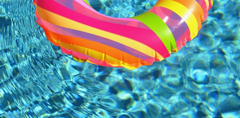 Bien entretenir sa piscine pour conserver le plaisir de nager dans une eau limpide