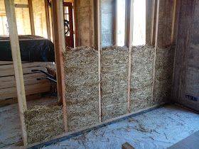 Cloison en terre et paille