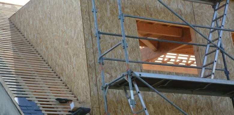 Quelles formalités administratives pour une surélévation en bois