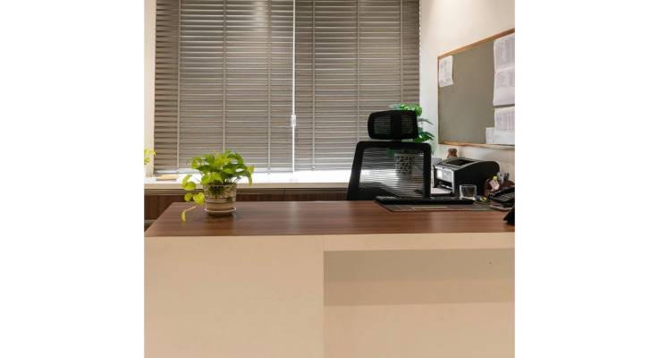 Design inclusif : comment concevoir des bureaux 100 % accessibles sans qu'ils ressemblent à un environnement médicalisé ? Hudimesnil 50510