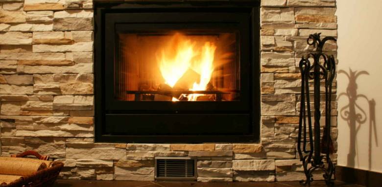 Différentes contraintes pour installer une cheminée