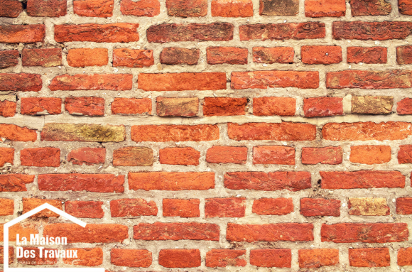 Mur en bique rénové