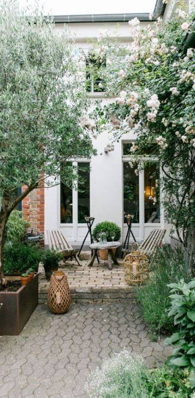 Aménagement de jardin avec espace extérieur pavé - Bouc-Bel-Air-13