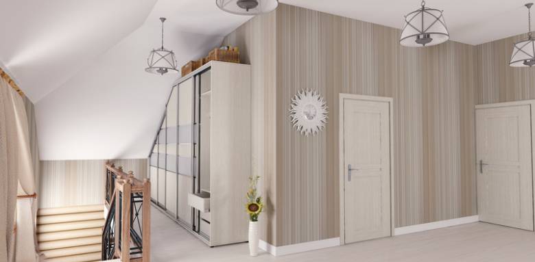 Habillage mural intérieur avec papier peint - Solliès-Toucas 83