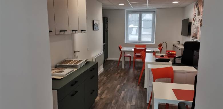 Intérieur agence LA MAISON DES TRAVAUX CROZON CHATEAULIN DOUARNENEZ