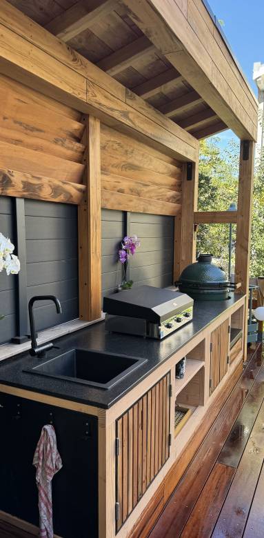 cuisine extérieure en bois