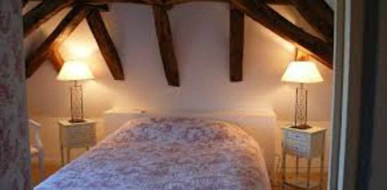 Quand le grenier se transforme en chambre