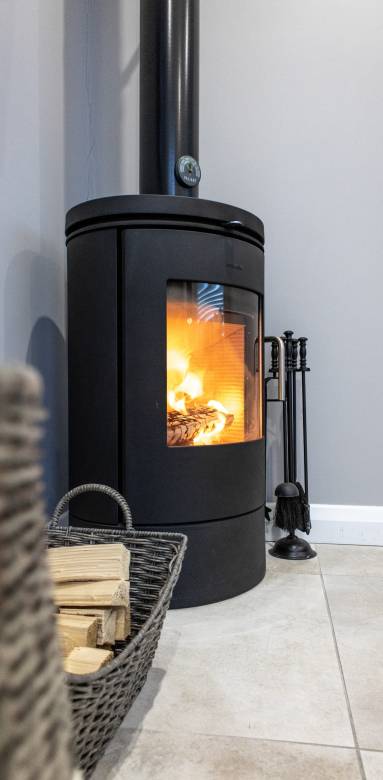 Installer une cheminée : nos conseils - La Maison Des Travaux Vannes Auray Carnac