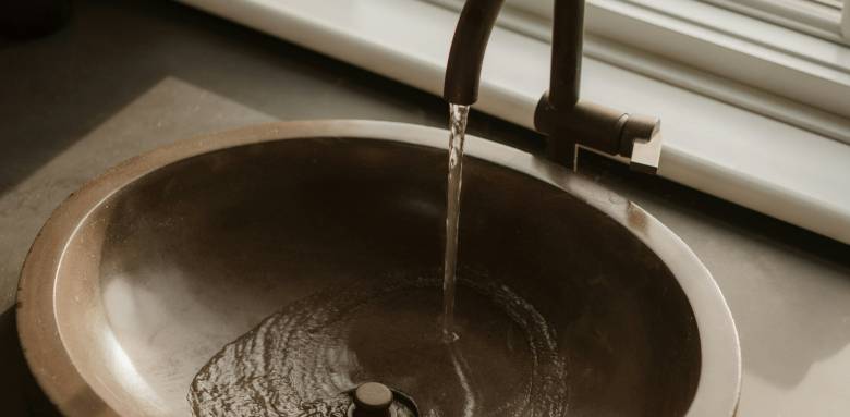 Bien choisir sa vasque de salle de bain : style et praticité