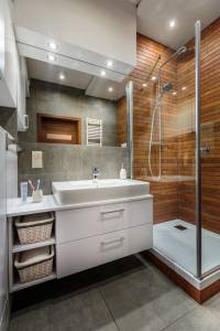 Séparer les toilettes de la salle de bain : toutes les astuces