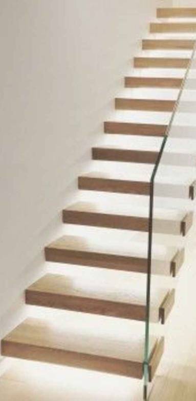 aménager un escalier suspendu (photo : Pinterest)
