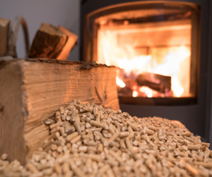 Cheminée ou poêle à bois avantages et inconvénients