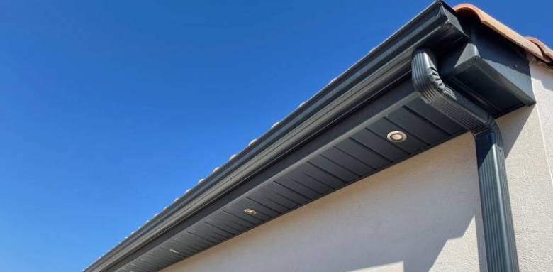Gouttières en aluminium
