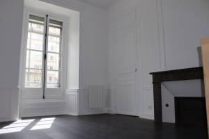 Conseils pour isoler un appartement phoniquement