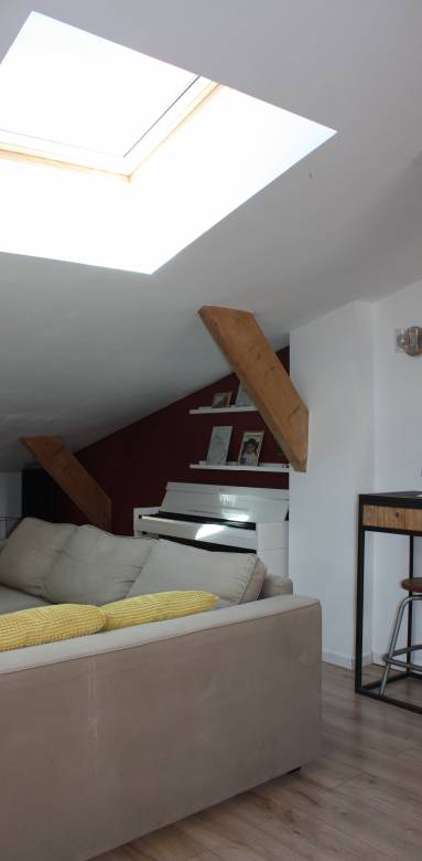 Séjour sous les toits parfaitement isolés