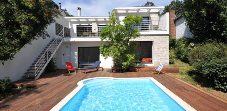 Construction de piscine : que dit la réglementation ?