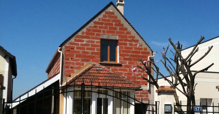 Murs et porche avant rénovation de façades