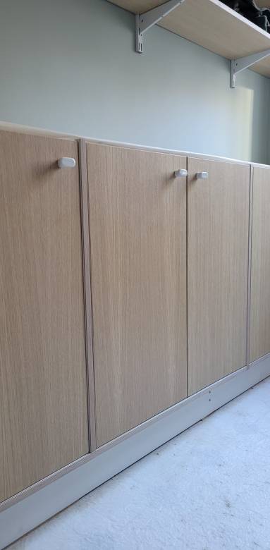 façades en bois pour placard sur mesure