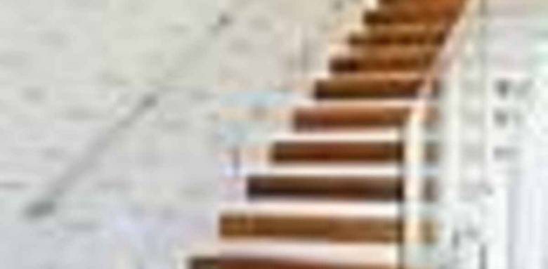 Escalier en chêne moderne sans contremarche